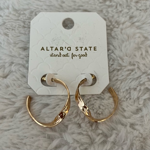 SOLD - Picture 3 of 5